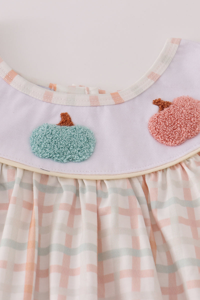 Neutral plaid french knot ruffle shorts set